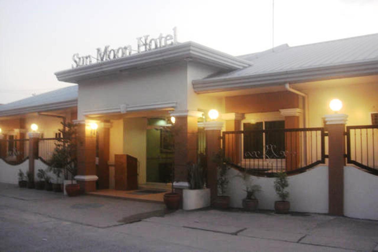 Balibago Villa Hotel Angeles Exterior photo